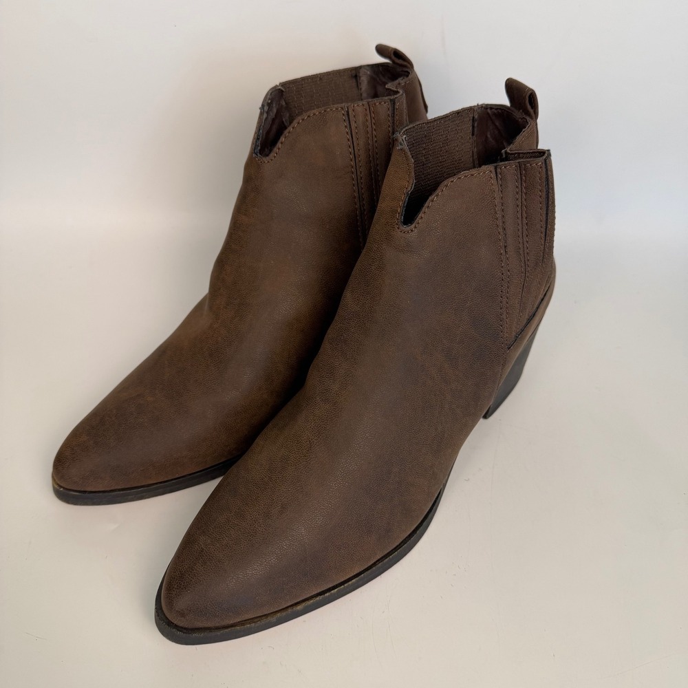 Dunes Women's Size 9.5 Patty Ankle Boots Brown Faux Leather‎ Pointed Toe